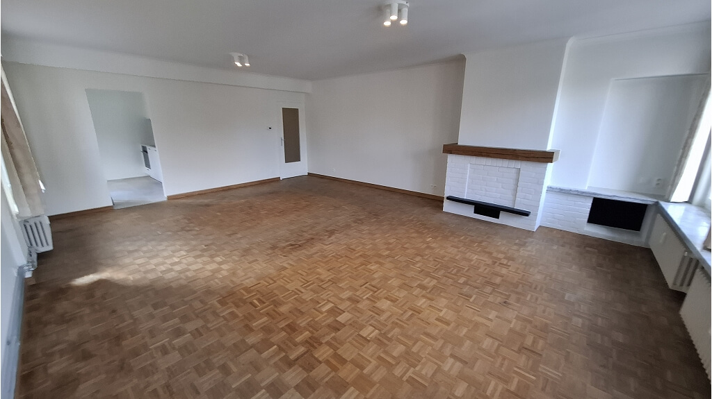 Vernieuwd 2-slaapkamerappartement te huur in Brugge