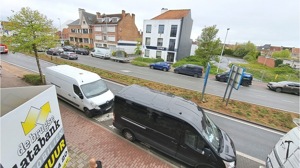 Nieuwbouw appartement met Terras en Carport te huur in Brugge