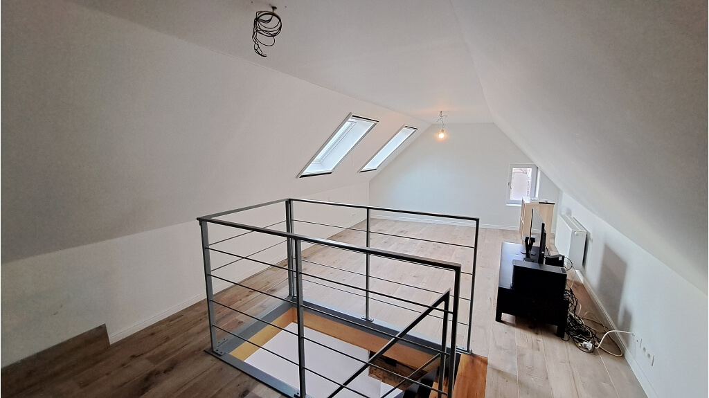 Eigentijds Duplex-Appartement in Loftstijl te huur in Brugge