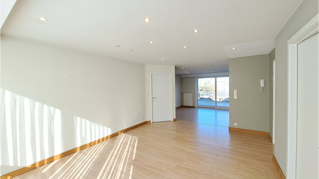 Appartement met ruim Terras te huur in Sint-Michiels Brugge