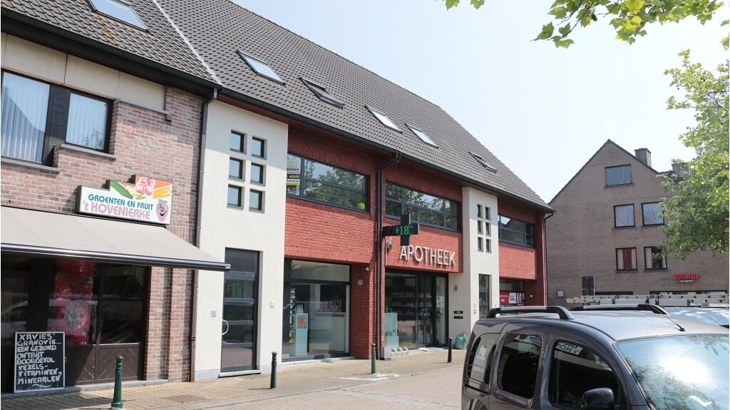 Ruime 3-slaapkamerduplex met Autostandplaats te huur in Zedelgem