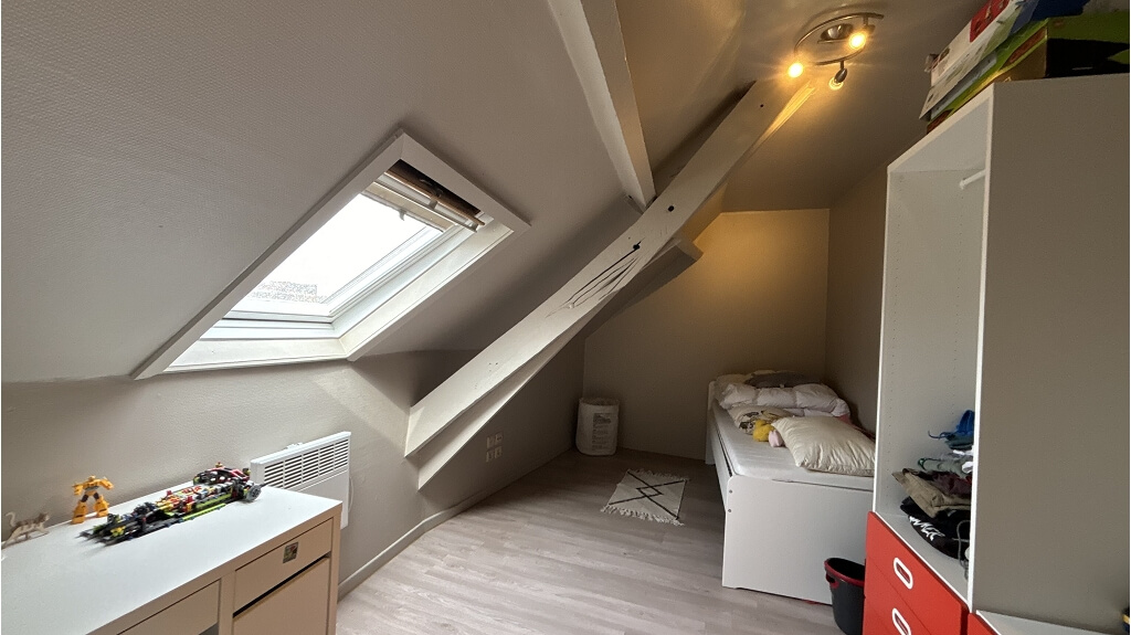 Ruim 3-slaapkamerappartement - toeristische topligging - regio Begijnhof te huur in Brugge