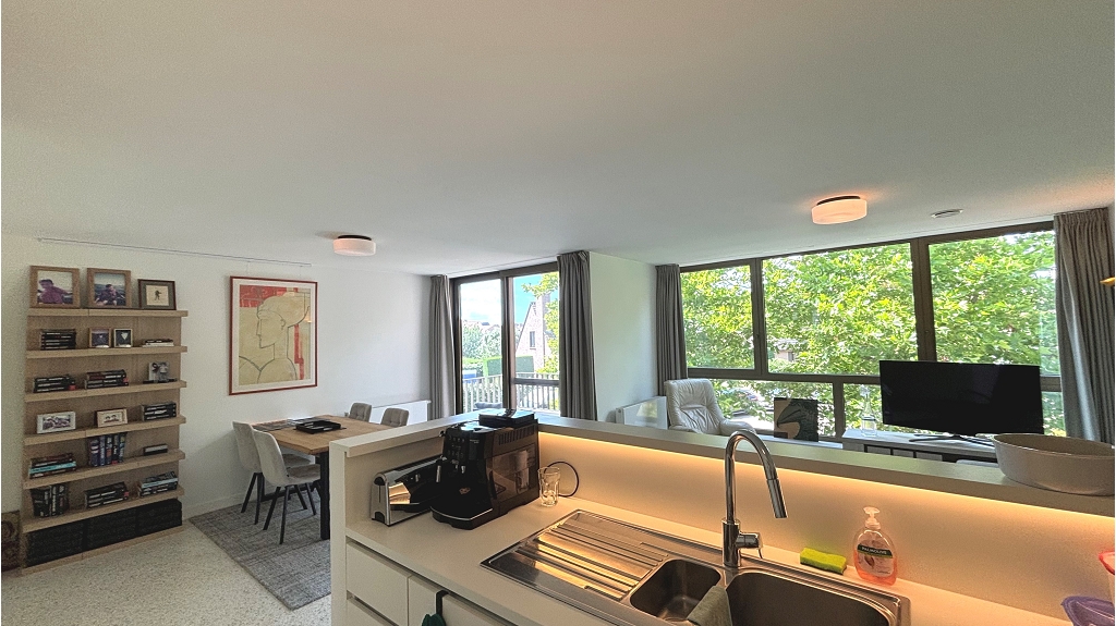 Recent appartement met Terras en Autostandplaats te huur in Oostende