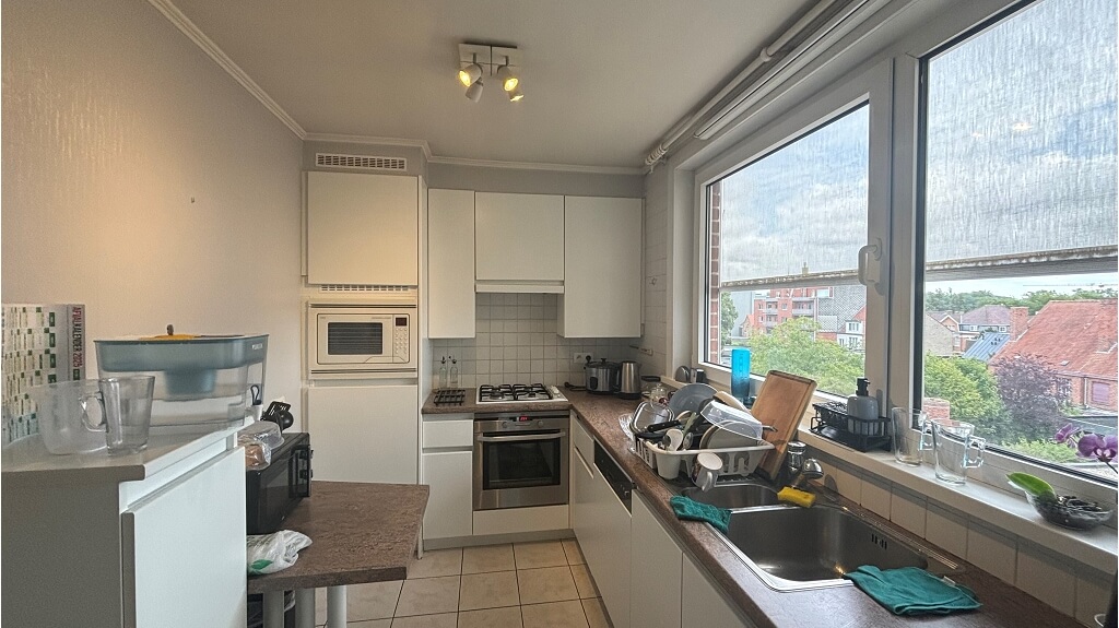 Ruim 3-slaapkamerappartement met 2 terrassen te huur in Sint-Andries Brugge