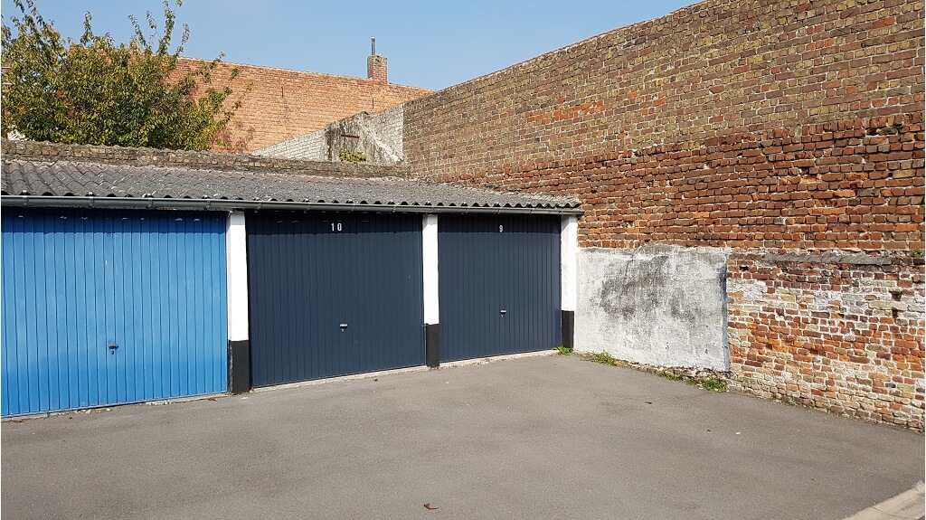 Garagebox met uitstekende ligging te huur in het centrum Brugge