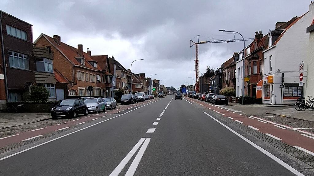 Ruim Casco Handelspand te huur in Sint-Andries Brugge