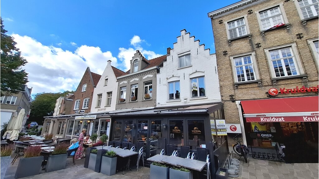 Horecapand met Terras te huur in Brugge