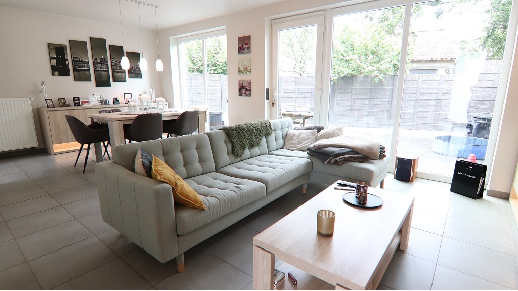 Recente woning met Terras en Autostandplaats te huur in Torhout