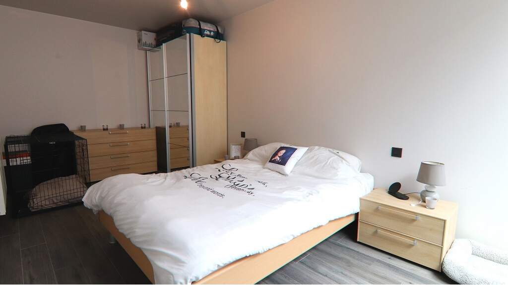 Recente woning met Terras en Autostandplaats te huur in Torhout