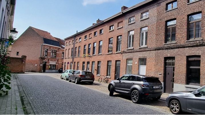 Comfortabele 2-slaapkamerwoning te huur in Brugge | Violierstraat 49 Brugge (8000) | De Brugse Databank Vastgoed - immo - real estate -  050 34 34 20