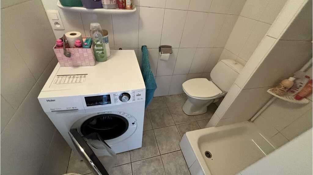 Lichtrijke studio te huur in Assebroek Brugge