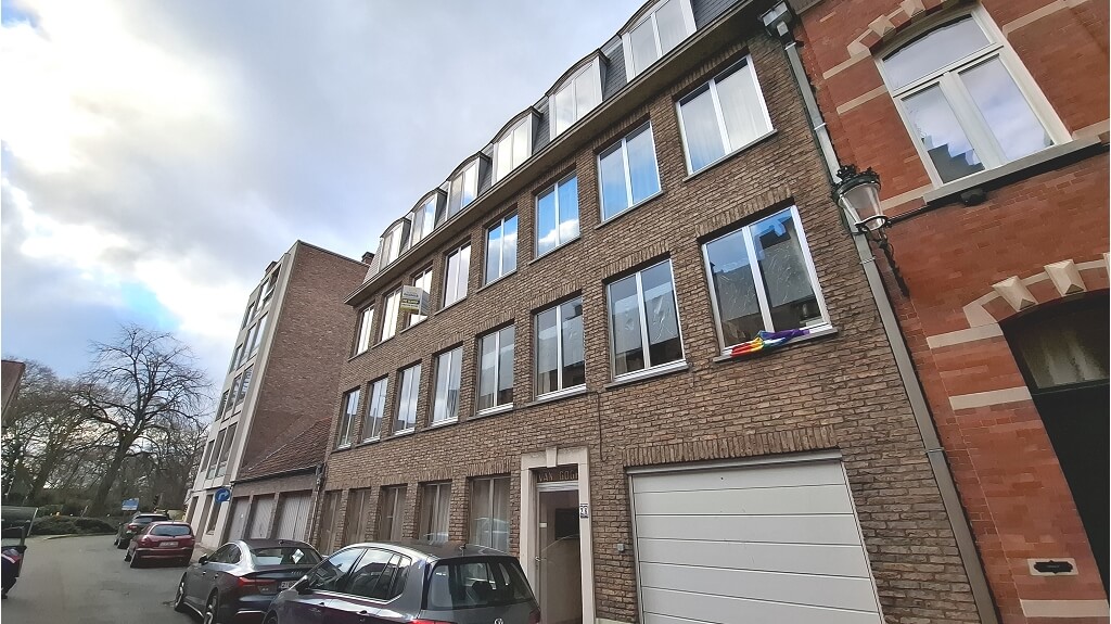 Ruim 2-slaapkamerappartement 2e verdiep te koop in Brugge