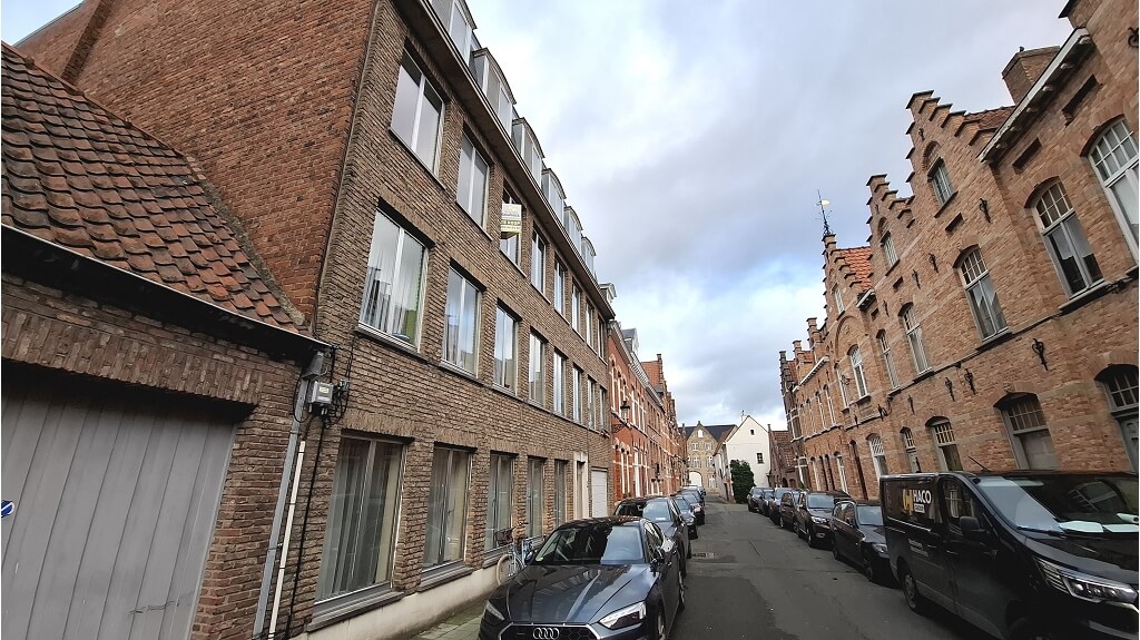 Ruim 2-slaapkamerappartement 2e verdiep te koop in Brugge