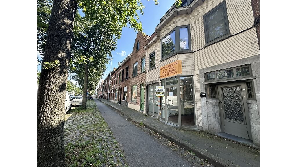 Handelspand te koop op commercile ligging in Sint-Kruis Brugge