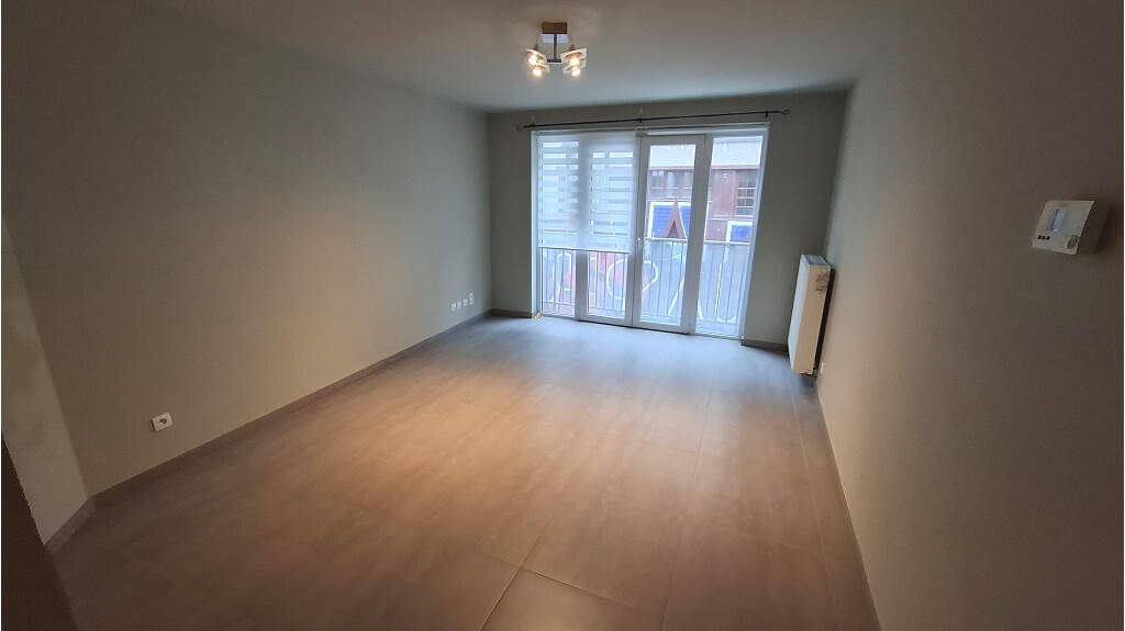 Handelspand met duplexappartement te koop in Blankenberge