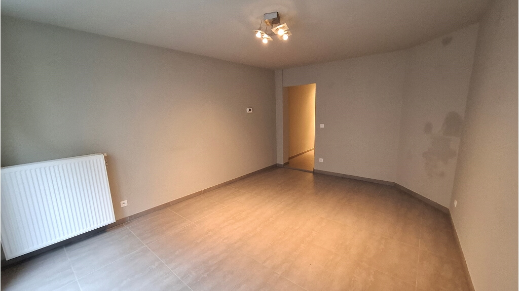 Handelspand met duplexappartement te koop in Blankenberge