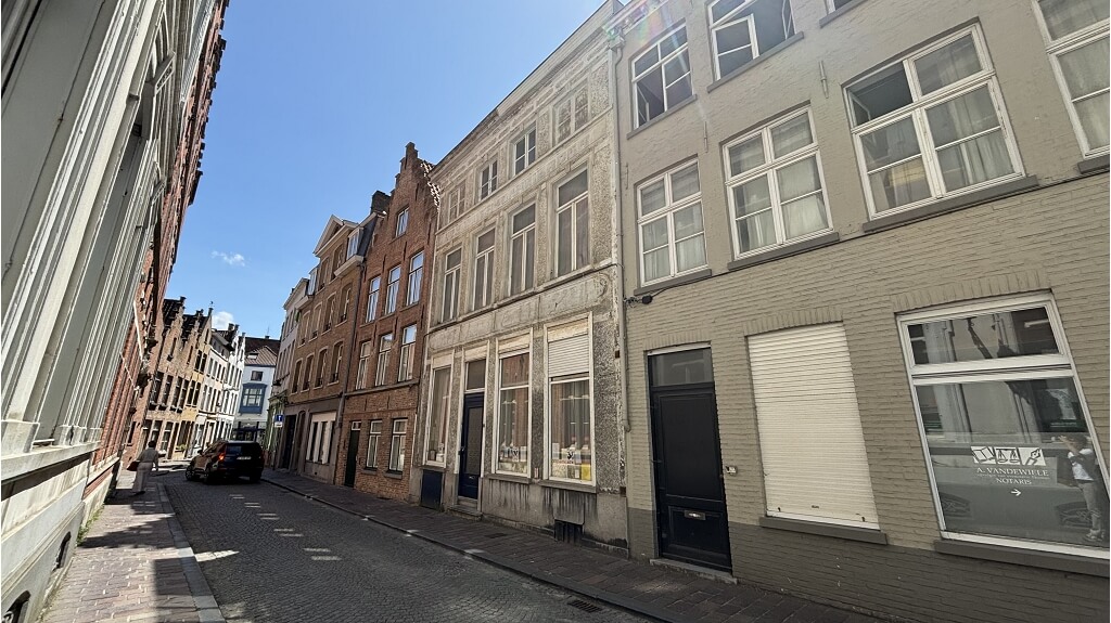 Comfortabele 3-slaapkamerwoning met Terras te koop in Brugge