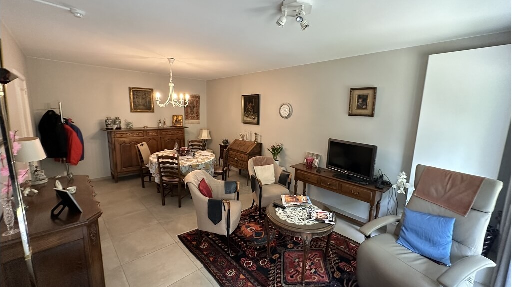 Gerenoveerde Serviceflat te koop in Assebroek Brugge